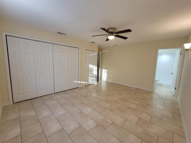 Building Photo - 7857 Pinehurst Dr
