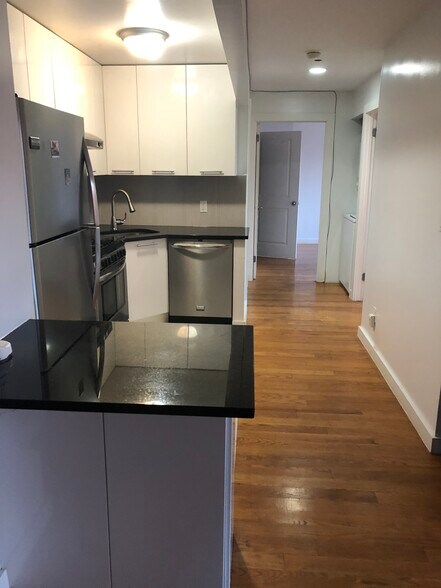 Kitchen/Hallway - 13235 41st Rd