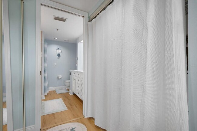 Building Photo - 1015 Wexford Blvd