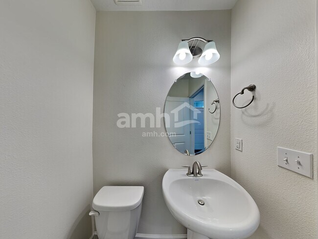 Building Photo - 4706 Reisswood Loop