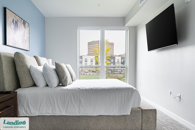 Building Photo - 1600 NW 38th St