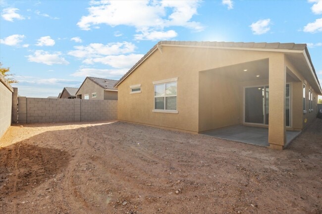 Building Photo - 12628 W Patrick Ln