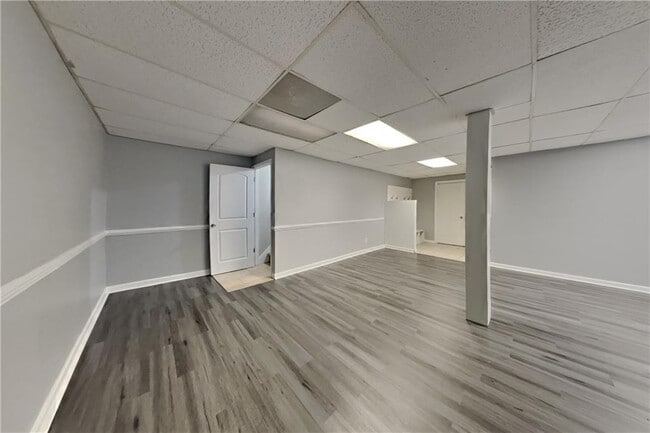 Building Photo - 1702 Hickory Grove Trail NW
