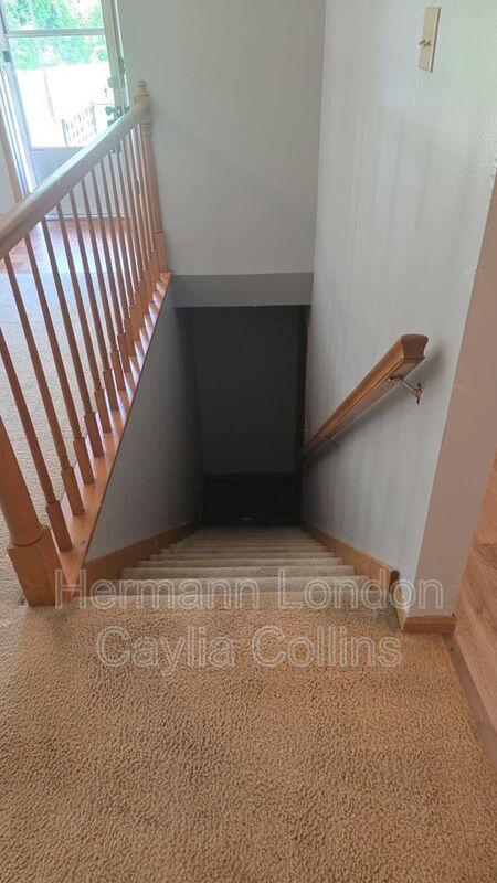 Building Photo - 946 Amaral Cir