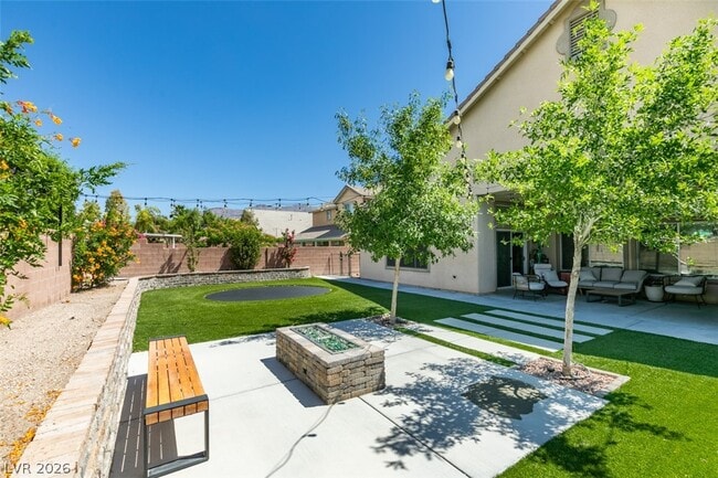 Building Photo - 8509 Soaring High St