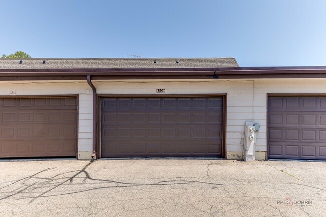 Building Photo - 1309 Court O