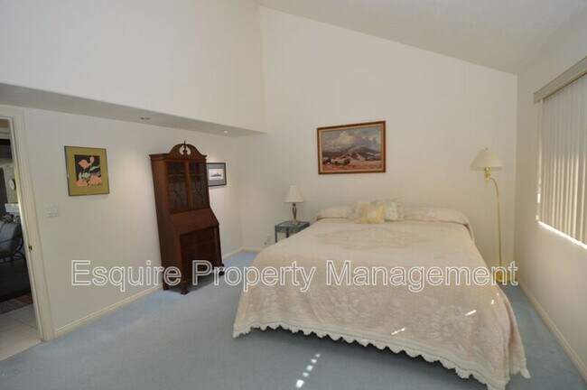 Building Photo - 31 Alviso Dr