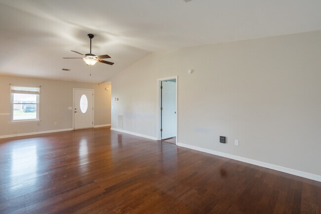 Building Photo - 1442 Harrier Hollow