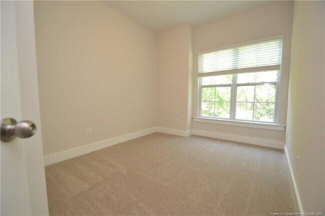 Building Photo - 8535 Marvino Ln