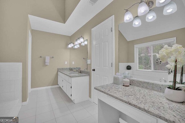 Building Photo - 705 Wood Valley Trce