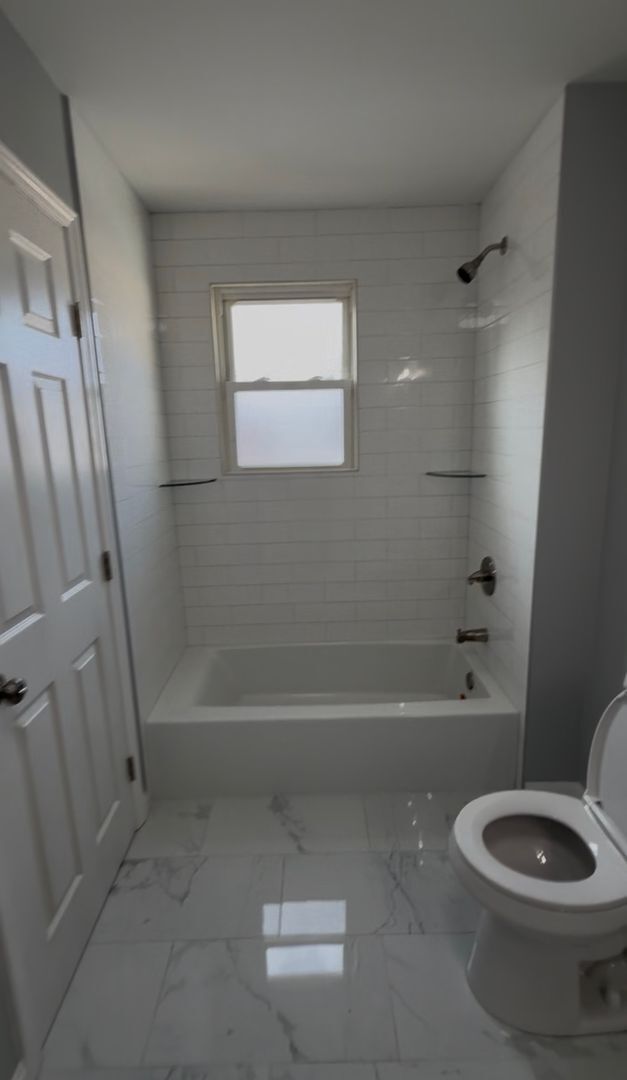 Building Photo - Gorgeous 3 bedroom house in Shepherdsville!