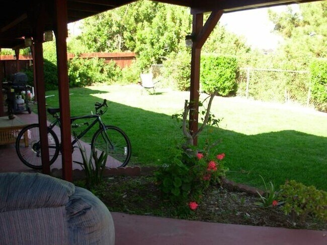 Building Photo - Spacious 4BR Canyon-View Home Near SDSU