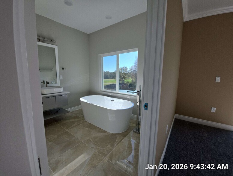 Building Photo - 1818 Brentwood Ct