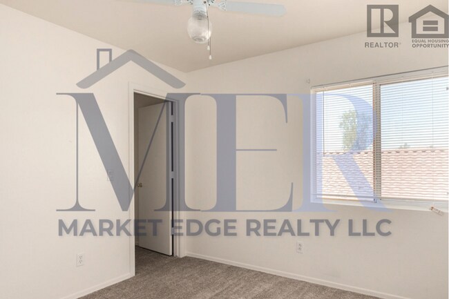 Building Photo - 4Bed/2Bath Home in El Mirage! $199 MOVE-IN...