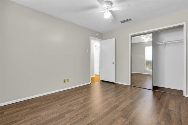 Building Photo - 1113 Holbrook Dr