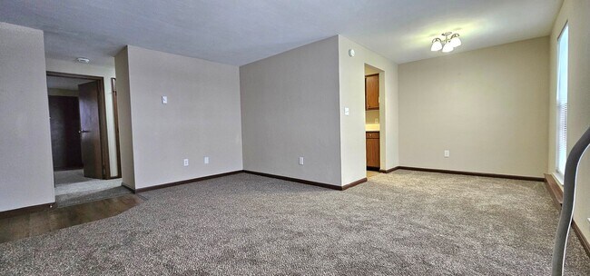 Building Photo - Peaceful West Milton Apartment Living with Washer/Dryer hookups! – Schedule a Tour Today!