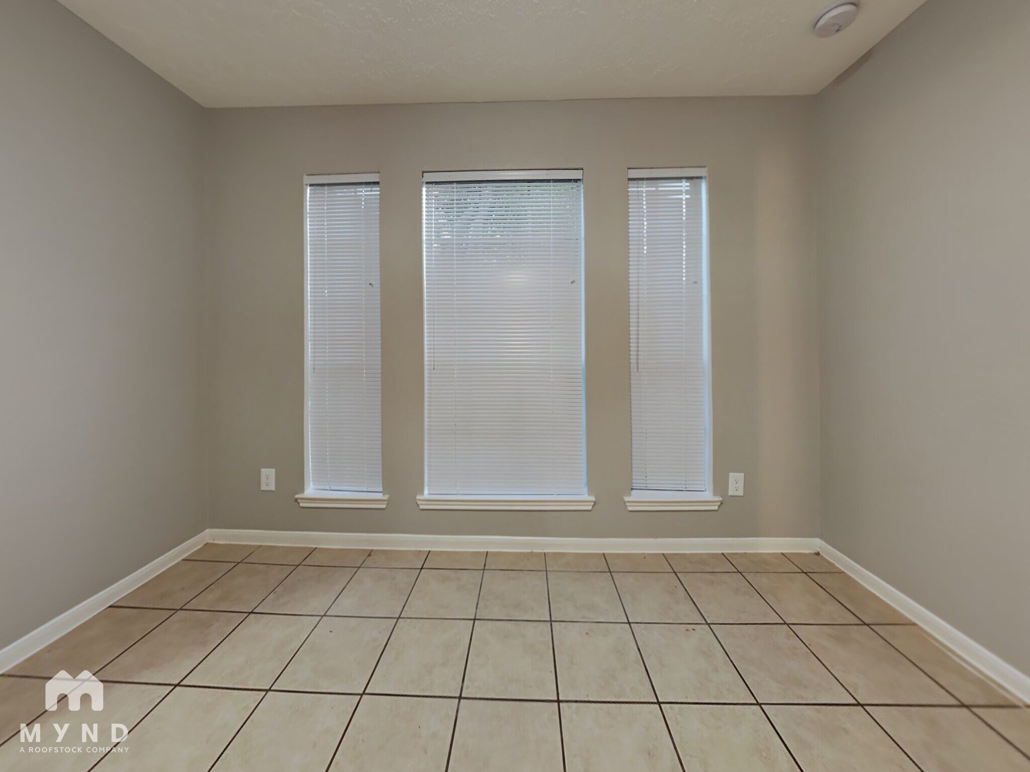 Building Photo - 22514 Willow Branch Ln