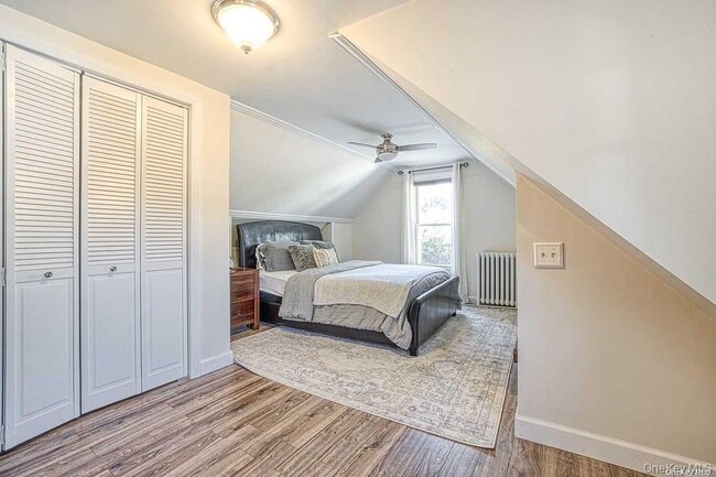 Building Photo - 524 Central Ave