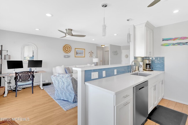 Building Photo - 5 Ocean Ave N