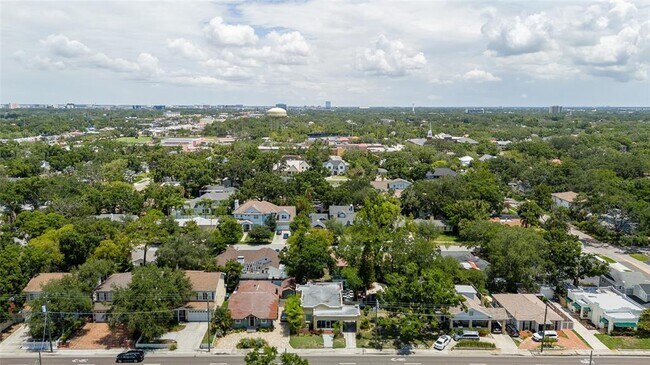 Building Photo - 3611 W Bay to Bay Blvd