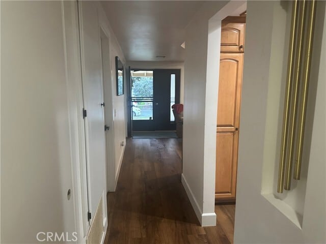 Building Photo - 9370 Somerset Dr