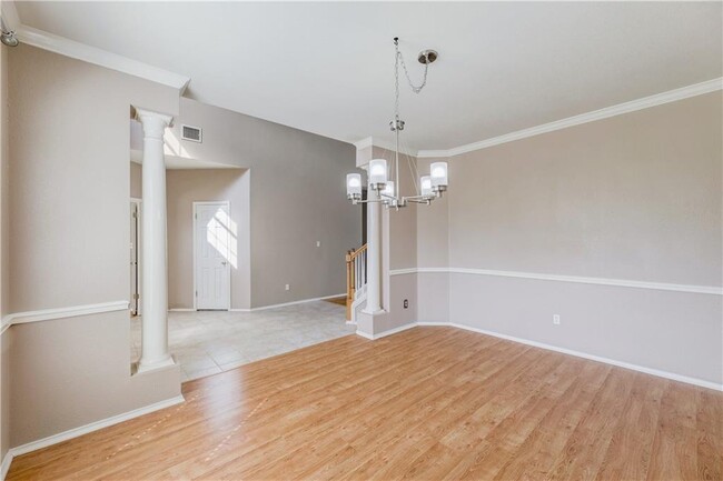 Building Photo - 1003 Antelope Ridge