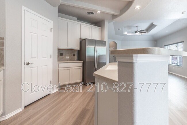 Building Photo - 11446 Sea Gull Ct