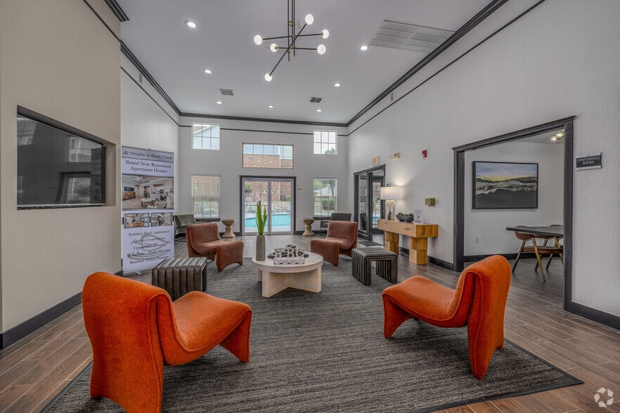 Clubhouse - Heights at Battle Creek