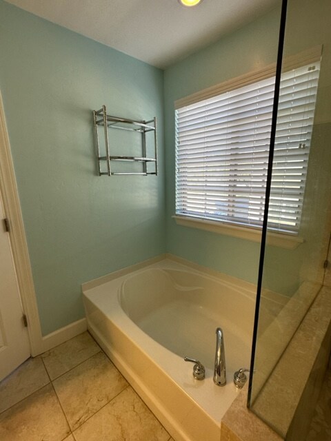 Building Photo - 587 S Wyngate Pointe Ln