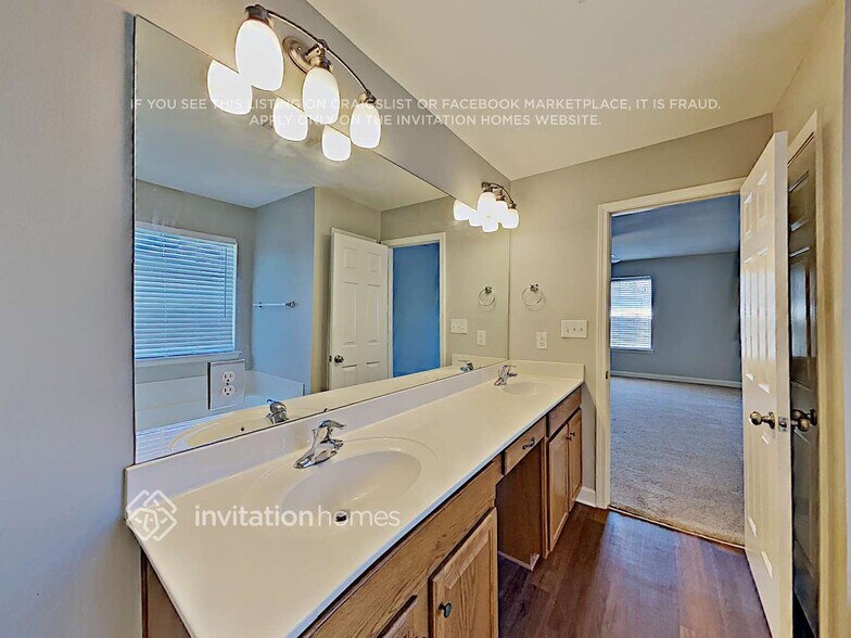 Building Photo - 4223 High Shoals Dr