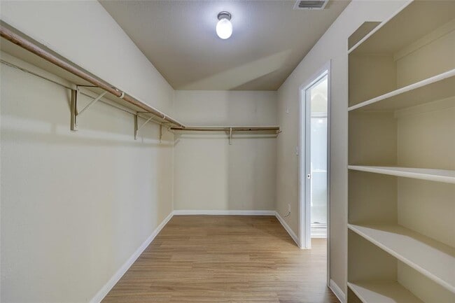 Building Photo - 267 Voyager Cove