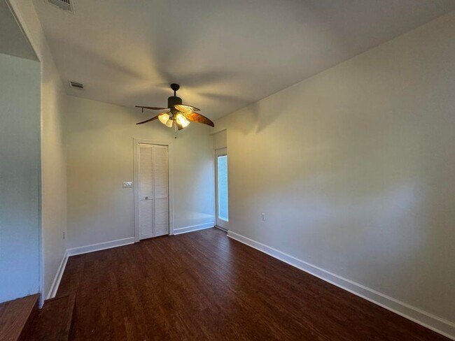 Building Photo - Beautiful Beachside Home in Ormond Beach!
