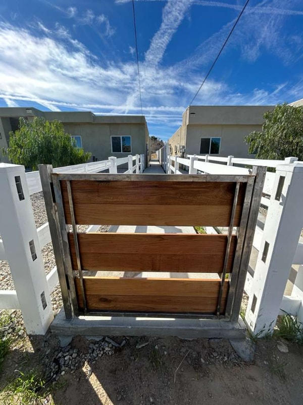 Building Photo - 9232 E Ave T