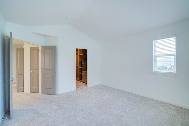 Building Photo - 3Bd/2.5Ba Issaquah Home