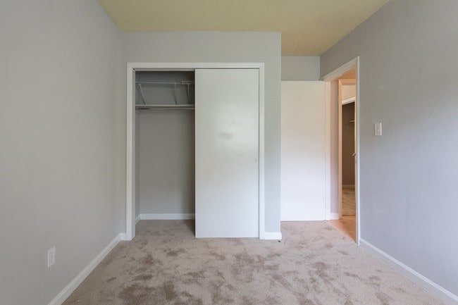 Building Photo - 1837 Devra Dr