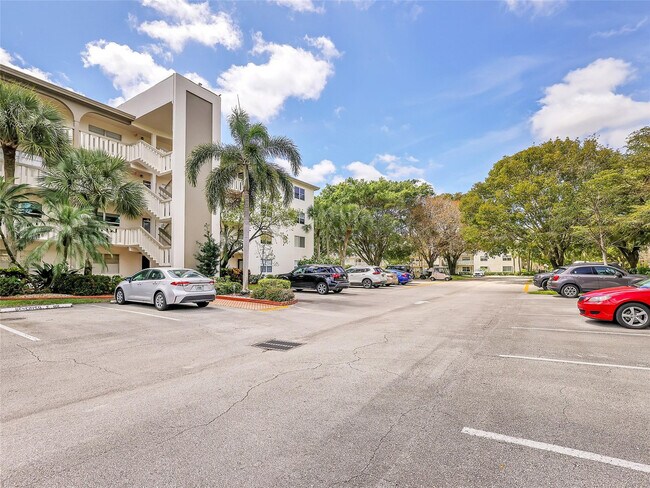 Building Photo - 3405 Bimini Ln