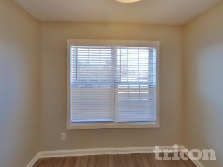 Building Photo - 3712 S Cindy Jo Dr