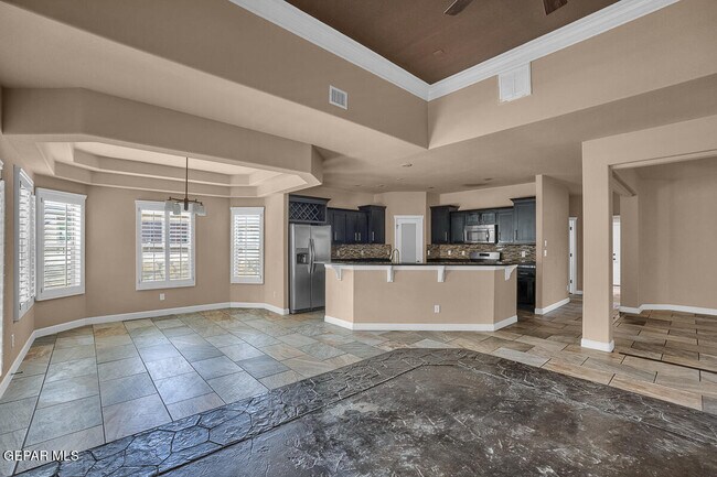 Building Photo - 7238 Canyon Wren Ave