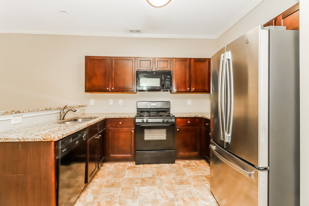 Building Photo - 284 Camellia Way