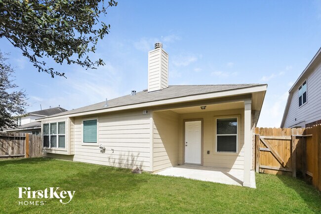 Building Photo - 2235 Oak Rise Dr