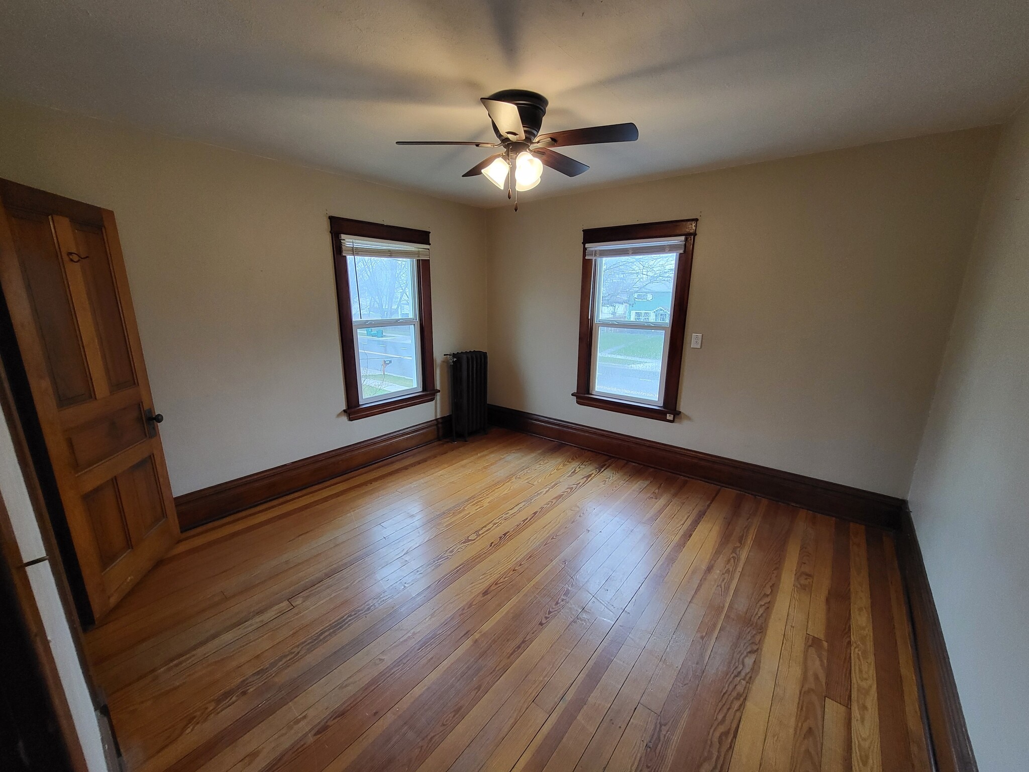Bedroom 1 - 6016 Exchange St