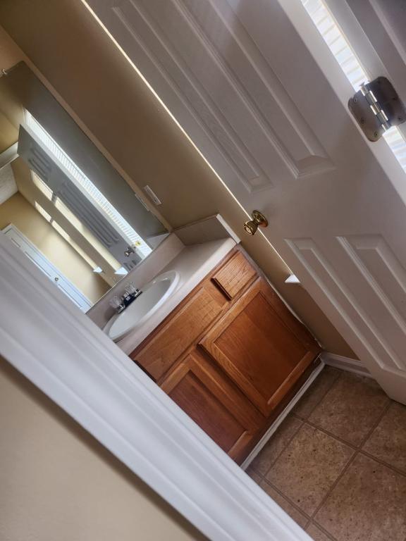 Building Photo - 3001 Falling Water Point