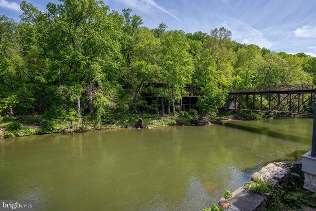 Building Photo - 118 Bancroft Mills Rd