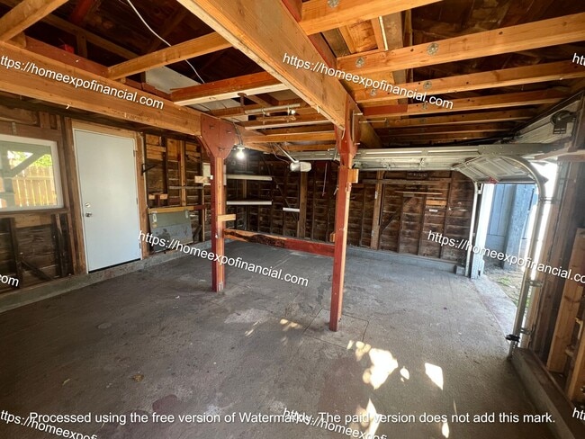 Building Photo - Nice Front House In The City Of San Bernardino