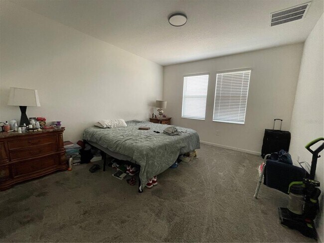 Building Photo - 33611 Sky Blossom Cir