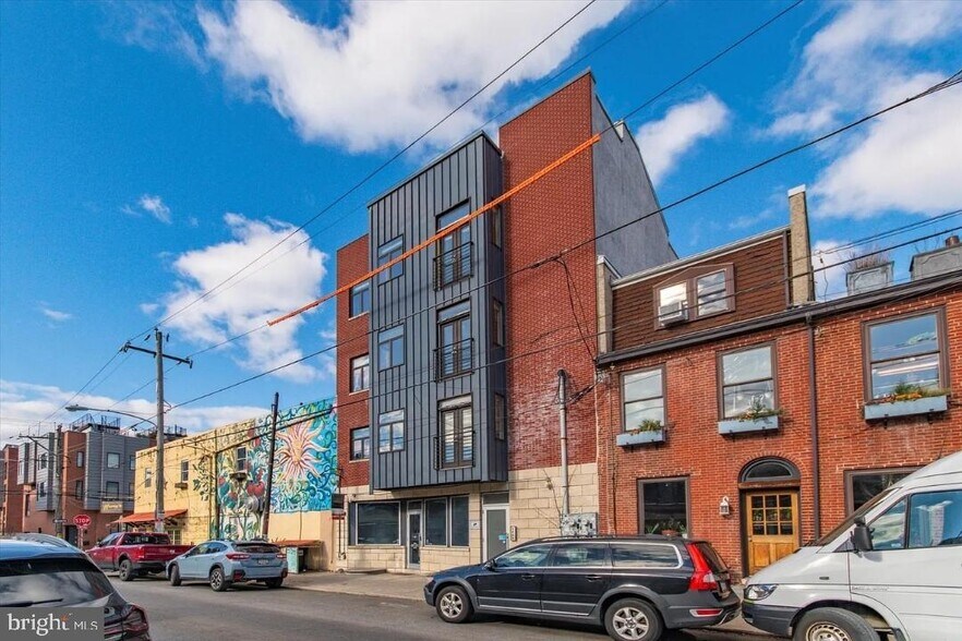 Building Photo - 808 N 4th St