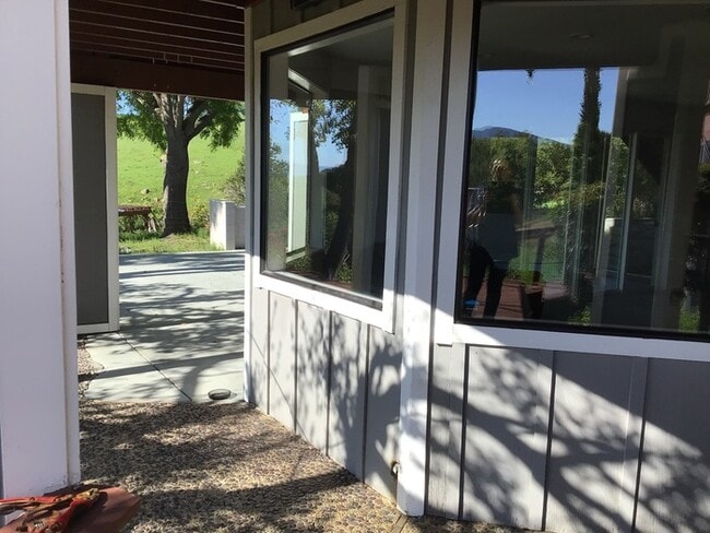 Building Photo - LUXURIOUS PRIVATE STUDIO WITH BREATH TAKING VIEWS