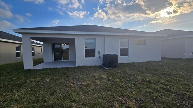 Building Photo - 747 Cypress Creek Run