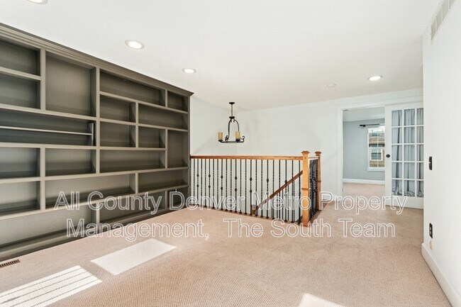 Building Photo - 7731 S Curtice Way
