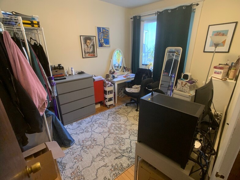 Building Photo - 1355 Commonwealth Ave